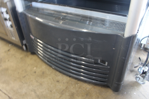 AHT AC-XL/UL LED Metal Commercial Open Grab N Go Merchandiser w/ Metal Shelves. 208-230 Volts, 1 Phase.  - Image 4 of 6