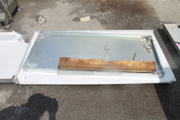BRAND NEW SCRATCH AND DENT! Stainless Steel Commercial Tabletop. Comes w/ Under Shelf and Legs. - Image 1 of 4