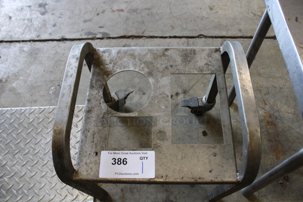 Metal Rack on 2 Casters. 14x12.5x15.5 - Image 2 of 3