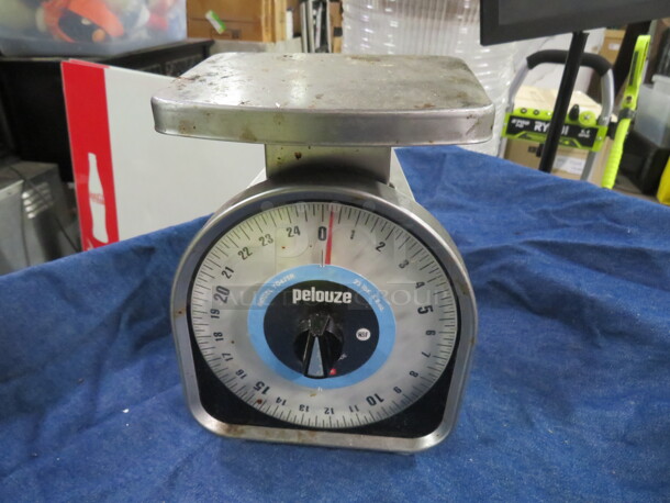 One 25lb Pelouze Scale. #YG425R - Image 1 of 1
