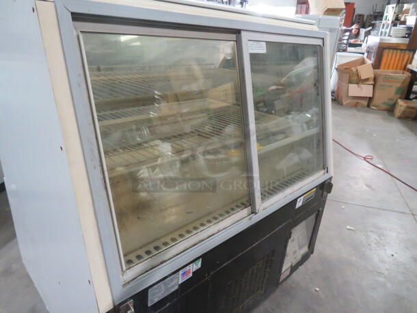 One Federal Industries Curved Glass Refrigerated Bakery Case With 2 Shelves. Hardwired. Unable To Test. Model# SNR48SC-2. 120 Volt. 49X37X48 - Image 4 of 4