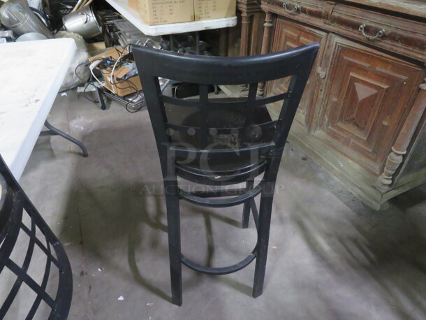 Black Metal Bar Height Chair With A Wooden Seat. 2XBID - Image 3 of 3