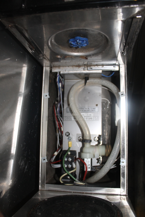 Bunn Stainless Steel Commercial Coffee Machine w/ Hot Water Dispenser. - Image 4 of 4