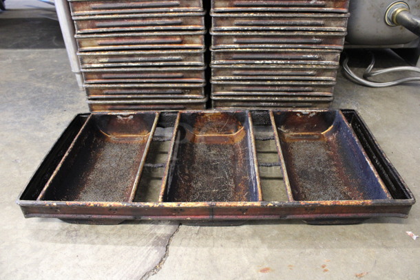 4 Metal 3 Compartment Baking Pans. 26x12.5x2.5. 4 Times Your Bid!