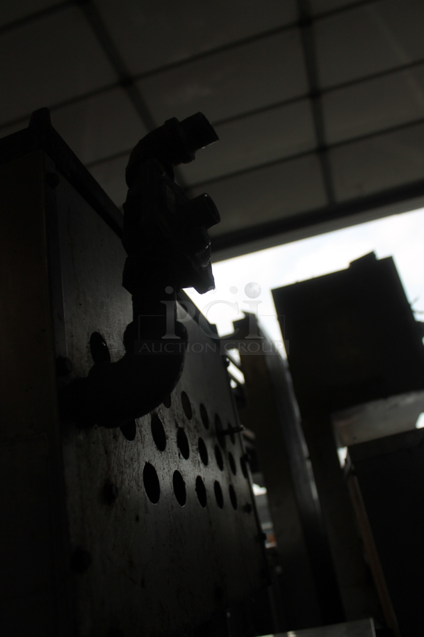 Atosa Stainless Steel Commercial Countertop Natural Gas Powered Single Burner Stock Pot Range. - Image 6 of 7