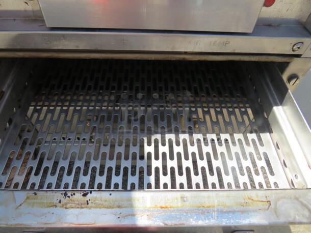 One Winston 2 Drawer Warmer. Model# HB30D2GE. 120 Volt. 18X25X18 - Image 2 of 2
