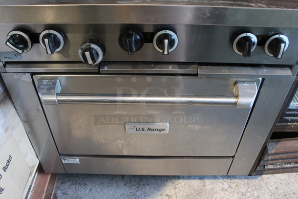 US Range Stainless Steel Commercial Natural Gas Powered 6 Burner Range w/ Salamander Cheese Melter, Oven and Back Splash.  - Image 4 of 5