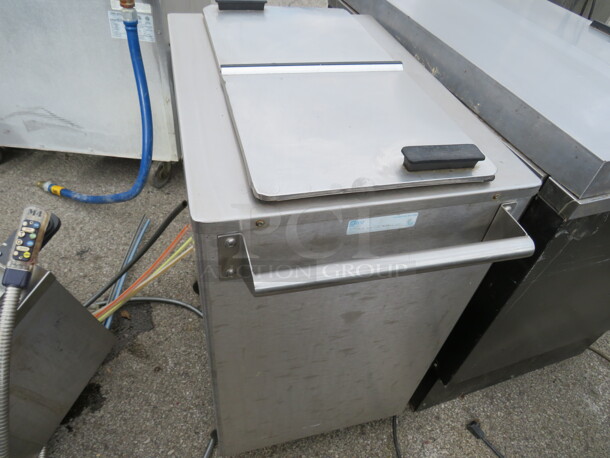 One SS Mobile Ice Cream Freezer On Casters. Model# ICS-140. 120 Volt. 27X17X34 - Image 3 of 3