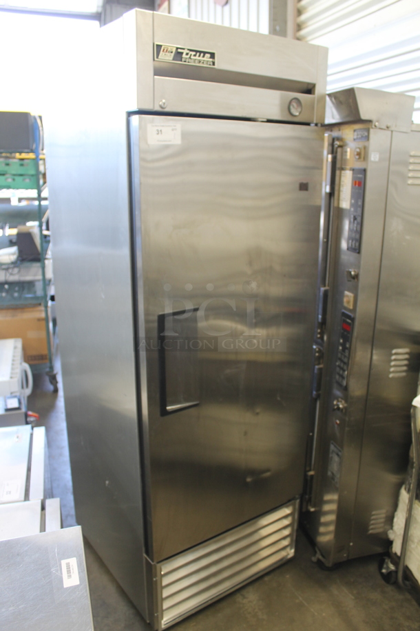 True T-23F 1 Door Stainless Steel Freezer w/ Poly Coated Racks. 115 Volt, 1 Phase. Tested and Working! - Image 2 of 6
