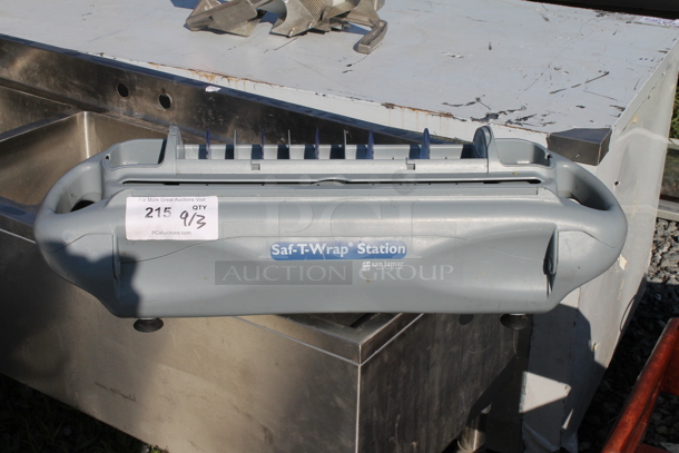 San Jamar Saf-T-Wrap Gray Poly Plastic Wrap Holder. - Image 1 of 3