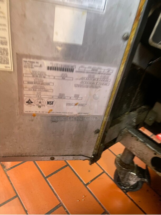Certified Working Pitco SSH55 50LB. 80 kBTU Deep Gas Fryer With Filtration System - Image 8 of 8