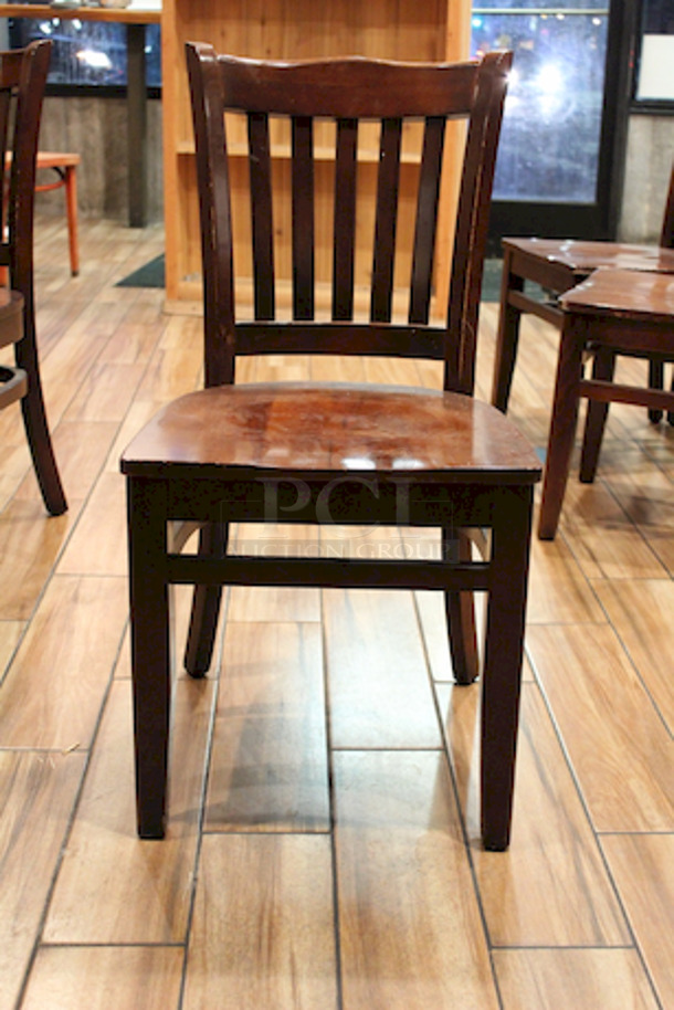 BEAUTIFUL! 4 Solid Oak School House Ladder Back Chairs.  19x18x34  4x Your Bid - Image 3 of 8