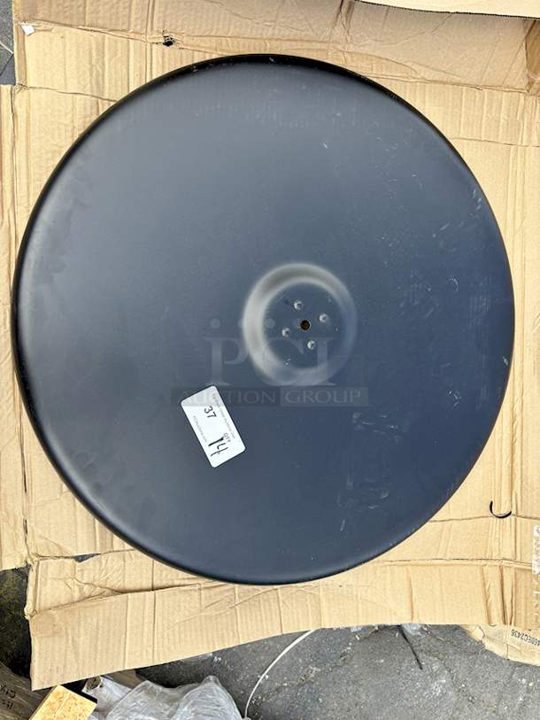 BRAND NEW SCRATCH & DENT! Lancaster Table & Seating Excalibur 30" Round Outdoor Table Base Plate. 14x Your Bid
 - Image 2 of 3