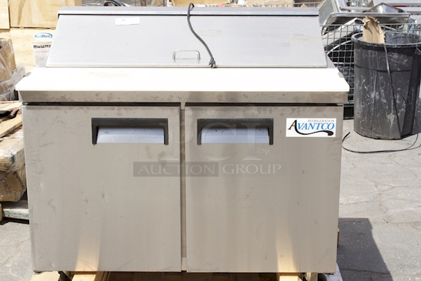 BRAND NEW SCRATCH & DENT! Avantco APT-48-HC 48" 2 Door Refrigerated Sandwich Prep Table, 115v. Tested Turns On. Throws Error Code. 
 - Image 3 of 9
