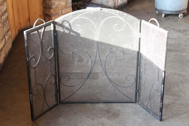 NICE! 3-Panel Arched Fireplace Screen. 50x3/8x32 - Image 3 of 4