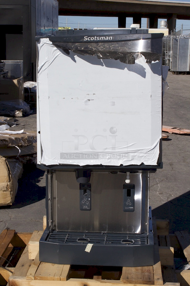 BRAND NEW SCRATCH & DENT! Scotsman HID540A-1 Meridian Countertop Air Cooled Ice Machine and Water Dispenser - 40 lb. Bin Storage - Image 2 of 10