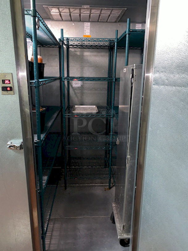 BEAUTIFUL! Norlake Self-Contained Walk-in Cooler. In Perfect Working Order! Don't Miss This One. 

72x72x901/2
Winning Bidder Responsible for Removal.  - Image 5 of 8