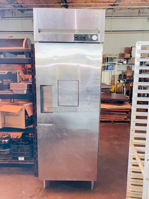 AMAZING!! True Heated Pass-Thru Cabinet. 

 - Image 3 of 6