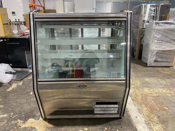 UNIVERSAL DELI CASE 48" Deli Display

 - Image 1 of 4