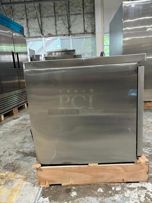 Brand New Scratch & Dent Dukers DUC72F 3-Door Undercounter Commercial Freezer in Stainless Steel
 - Image 6 of 6
