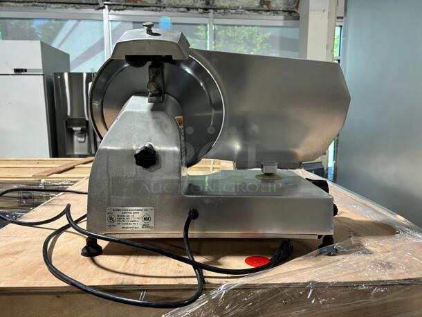 GLOBE CHEFMATE GC12D Deli Cheese Slicer - Image 3 of 5