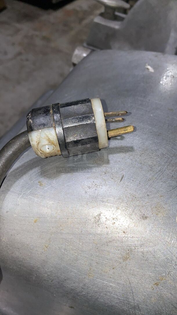 !! AWESOME !! Hobart Buffalo Chopper 18 Bowl!
 - Image 4 of 6