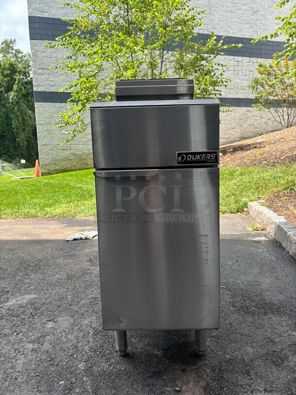 STAINLESS STEEL Dukers Deep Fryer DCF3-LPG
 - Image 2 of 6