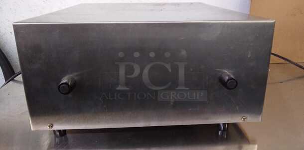 Fusion Commercial Grade Pizza Oven 120 V 1450 Watts Counter Top Size Model #508 - Image 3 of 6