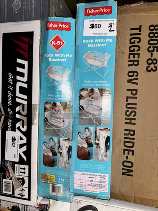 Fisher-Price GNW36-9993 Rock With Me
Bassinet™. 2x Your Bid 
