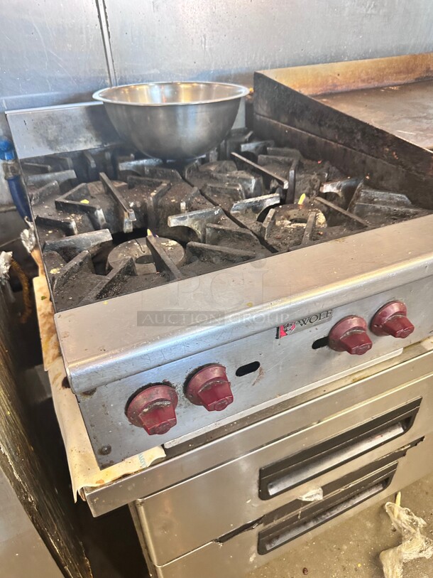 Working Wolf AHP424 24 inch Gas Hotplate w/ (4) Burners & Manual Controls, Natural Gas - Image 2 of 6