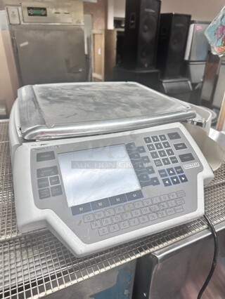 Working Hobart Quantum 30 lb Price Computing Scale - w Printer No Customer Display, 120 v 