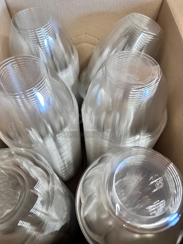 One Lot A Box Of Clear Plastic Salad Bowls Wit Covers - Image 4 of 5