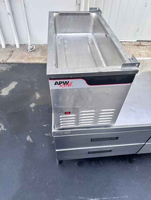 APW Wyott CTCW-43 Countertop Cold Food Well - 120V Working - Image 1 of 6