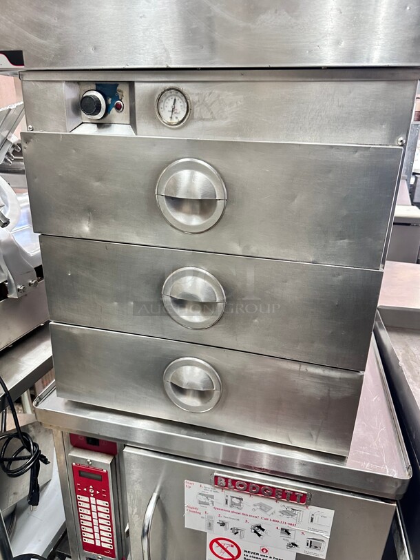 Alto-Shaam 500-3D 24.63"W Freestanding Warming Drawer w/ (3) 23" Compartments, 120v Working - Image 2 of 4