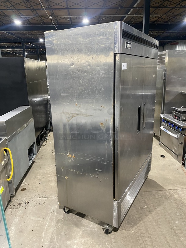  LATE MODEL! 2021 Bison All Stainless Stell Commercial  Double Door Reach In Cooler! On Commercial Casters! Working When Removed! MODEL: BRR-46 SN: BRR-4600321052900K8008 1PH! - Image 4 of 8
