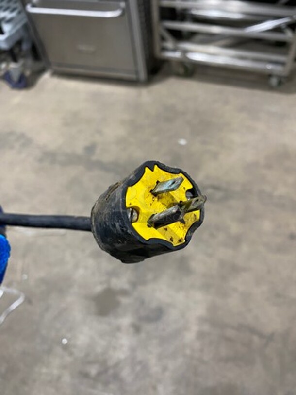 Berkel Commercial Countertop Deli/ Meat Slicer! All Stainless Steel! - Image 8 of 8