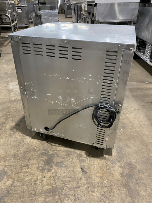 Continental Commercial Single Door Lowboy/Worktop Cooler! All Stainless Steel! On Casters! Model: UC27 SN: 15597562 115V 60HZ 1 Phase - Image 3 of 7