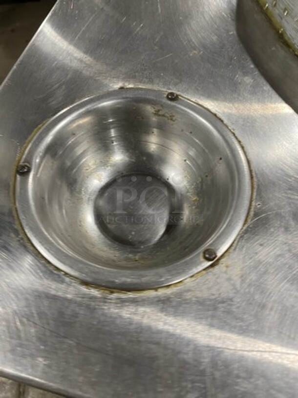 NICE! Bharat Overseas Commercial Gas Powered Tandoor Oven! With Lid! Solid Stainless Steel! On Casters! Model: TD166 - Image 8 of 10