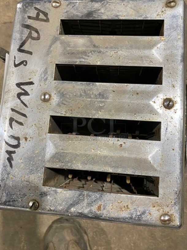 Commercial Countertop 4 Slot Toaster! - Image 5 of 7