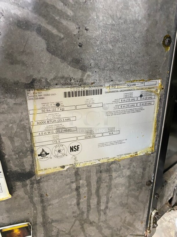 GREAT! Pitco Frialator 4 Bay Natural Gas Powered Commercial Deep Fat Fryer! With Middle Dump Station! With 8 Frying Baskets! With Oil Filter System! All Stainless Steel! MODEL: SGH50 SN: G11BD005229! 115V! On Casters! Working When Removed!  - Image 12 of 12
