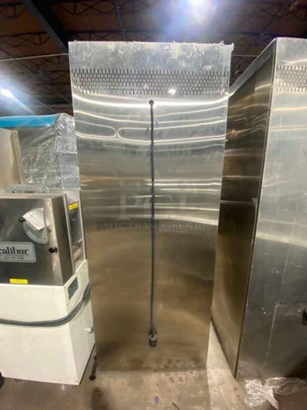 WOW! NEW! NEVER USED! Hobart Commercial Electric Powered Single Door Roll In Rack Proofer/ Warmer Holder/ Hot Food Storage! Solid Stainless Steel! Model: QESADHL SN: 321068378 120/208V 60HZ 1 Phase - Image 4 of 10