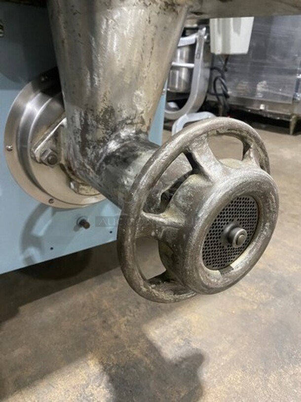 WOW! Hobart Commercial Countertop Heavy Duty Meat Grinder! All Stainless Steel! WORKING WHEN REMOVED! Model: 4046 SN: 1366555 220V 60HZ 3 Phase - Image 7 of 8