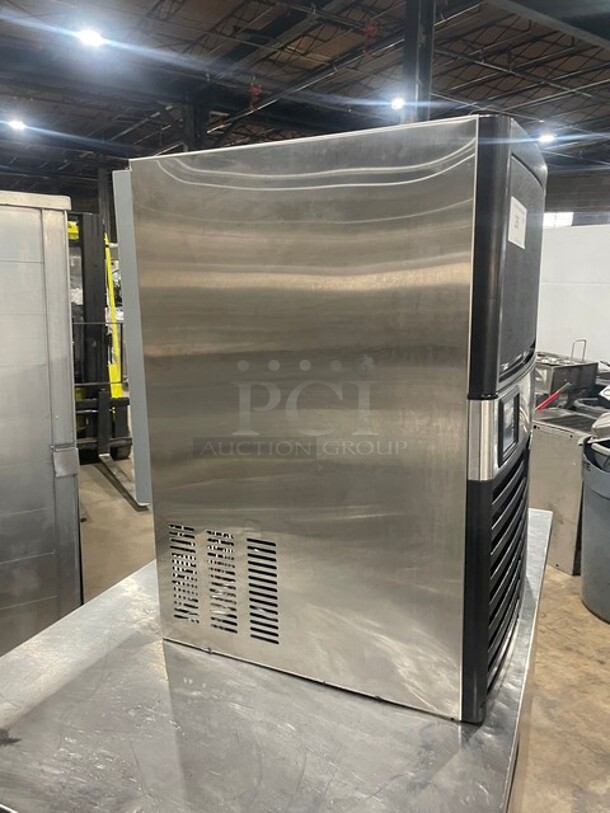 NICE! Avantco Commercial Countertop Ice Machine! 115V! Model: 194UCF120A SN: 194UCF120A-23090062! - Image 3 of 8