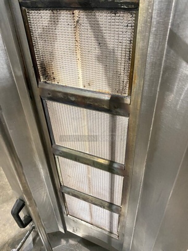 Attias Natural Gas Powered Countertop 4 Burner Gyro Machine! All Stainless Steel! On Small Legs! Model: GRY-4 SN: 061955 - Image 5 of 11