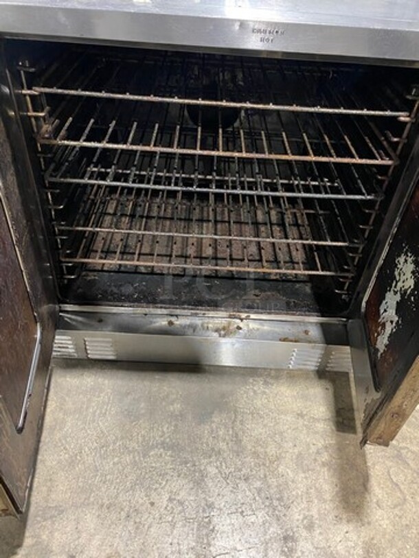 Garland Master 200 SERIES Commercial Electric Powered Convection Oven! With View Through Doors! Metal Oven Racks! All Stainless Steel! - Image 5 of 7
