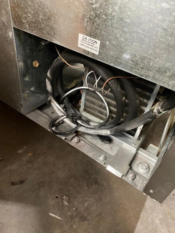 Nice Leader! ALL Stainless Steel Pizza Prep Table! Double Cold Storage! With Marble Cutting Board! On Wheels! 115V! 1 Phase! 60 HZ! Model: ESPT48 Serial: NP05C0836 - Image 10 of 10
