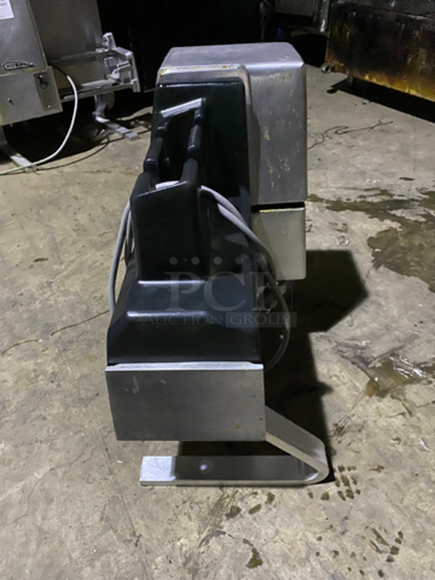 Hobart Commercial Countertop Meat Tenderizer Machine! Stainless Steel Body! Model: 403 SN: 311553641 115V 60HZ 1 Phase - Image 3 of 8
