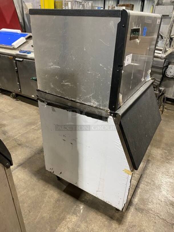 Ice-O-Matic Commercial Ice Maker Machine! With Commercial Ice Bin! All Stainless Steel! On Legs! Model: ICE0400HA6 SN: 16071280010104 115V 60HZ 1 Phase, Model: B40PSA SN: F30038138Z - Image 3 of 8