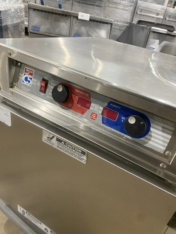 Fantastic! 2018 LATE MODEL! Metro Insulated All Stainless Steel Food Warming Cabinet! Model C593L-SFS-U! 120V 1 Phase! On Casters! Working When Removed!   - Image 6 of 8