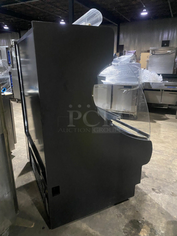 COOL! Structural Concepts Commercial Open Grab-N-Go Case Merchandiser! With 2 Shelves! With Front Case Cover! Model: HV48RSS3635A Encore Series SN: 593739EI133098 220V 60HZ 1 Phase - Image 3 of 8
